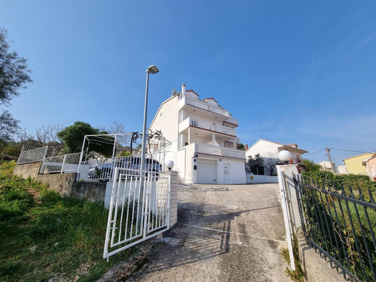 Villa Nena In Central Dalmatia Trogir Extérieur photo